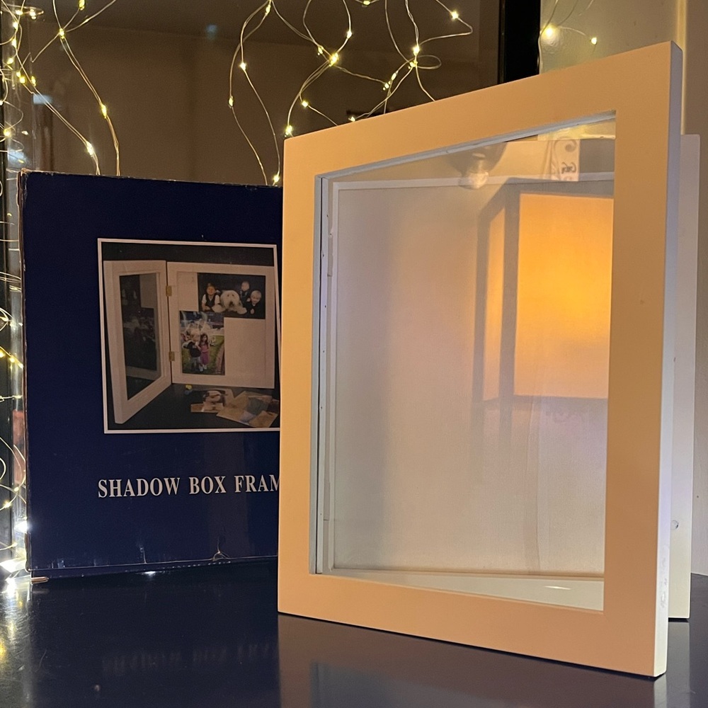 Shadow Box Frame (glass cover keepsake/picture box)